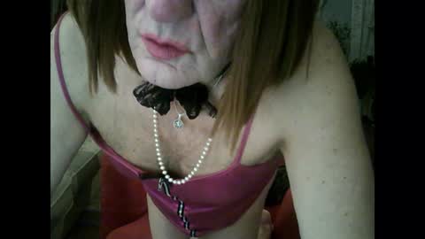 Snapshot of rosa_teevee chatting on 10, 1, 2025 Tina online show from 10, 1, 2025