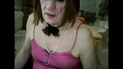 Snapshot of rosa_teevee chatting on 11, 1, 2025 Tina online show from 11, 1, 2025