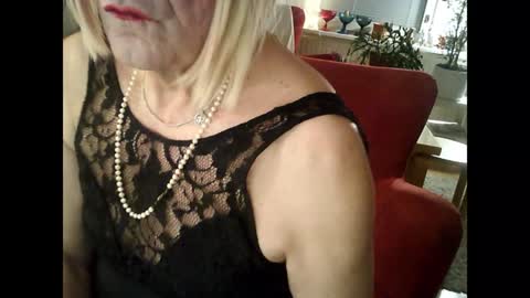 Snapshot of rosa_teevee chatting on 1, 2, 2025 Tina online show from 1, 2, 2025