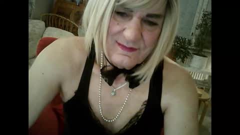 Snapshot of rosa_teevee chatting on 7, 3, 2025 Tina online show from 7, 3, 2025