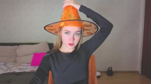 rosalina online show from 28, 10, 2025