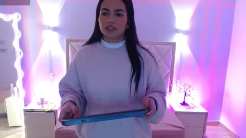 Snapshot of rosalind_tay chatting on 19, 2, 2026 ROSALIN online show from 19, 2, 2026