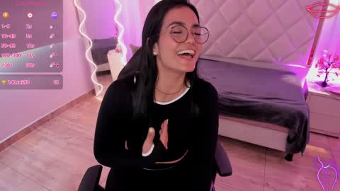 Snapshot of rosalind_tay chatting on 1, 4, 2026 ROSALIN online show from 1, 4, 2026