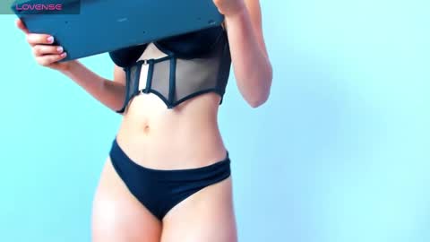 rose  cutee online show from 10, 2, 2025