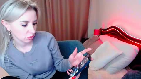 rose  shine online show from 9, 1, 2025