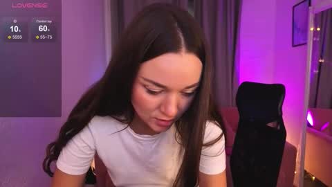 rose_mooddd online show from 27, 9, 2025