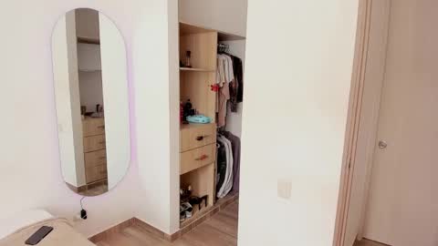 Snapshot of rose_sscott chatting on 7, 11, 2025 Jhoan Alexis online show from 7, 11, 2025