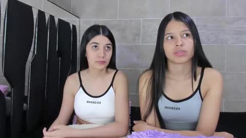 Rose y Miah online show from 17, 2, 2025