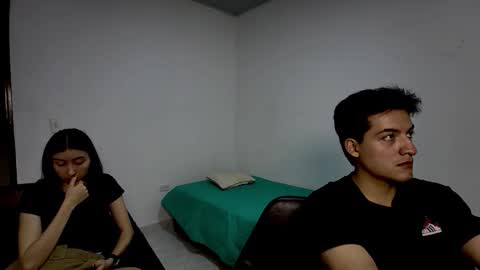 Snapshot of roseandviktor23 chatting on 6, 11, 2025 Rose Sins and Don Viktor online show from 6, 11, 2025