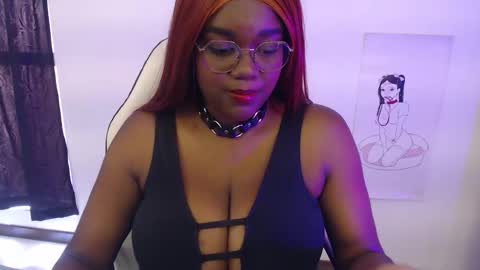 Snapshot of rosebeckers7 chatting on 25, 11, 2025 Your girl Rose 6k of followers online show from 25, 11, 2025