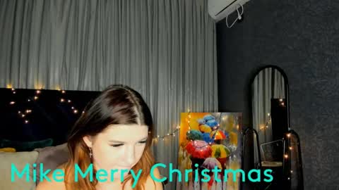 Snapshot of roseblanche2k chatting on 26, 12, 2024 Florin online show from 26, 12, 2024