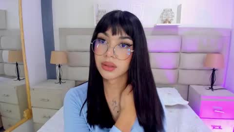 Snapshot of rosecassie chatting on 3, 3, 2025 Rose online show from 3, 3, 2025