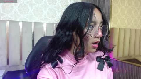 rosee_tay1 online show from 19, 1, 2026