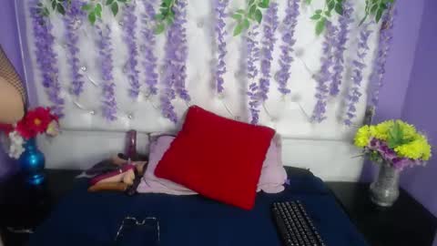 Julieta online show from 10, 12, 2024