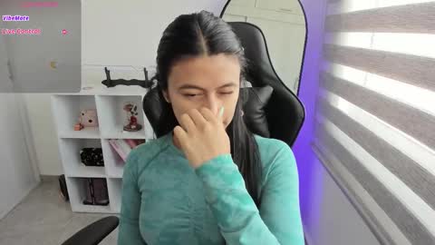 Snapshot of roseparis chatting on 23, 10, 2025 Nat online show from 23, 10, 2025