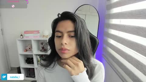 Snapshot of roseparis chatting on 12, 11, 2025 Nat online show from 12, 11, 2025