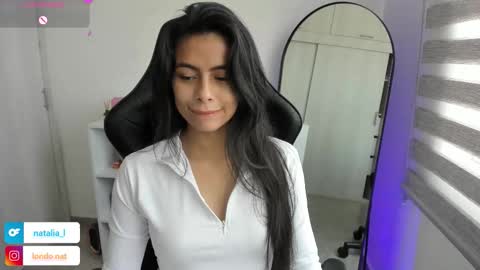 Snapshot of roseparis chatting on 2, 12, 2025 Nat online show from 2, 12, 2025