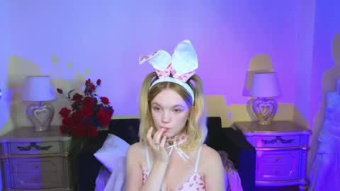 Sweety Kate online show from 10, 9, 2025