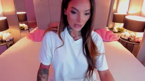Snapshot of rosetatt chatting on 4, 2, 2026 Nataly online show from 4, 2, 2026