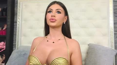 Snapshot of rosevanessa chatting on 12, 10, 2025 Gabriela online show from 12, 10, 2025