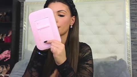 Snapshot of rosevanessa chatting on 13, 10, 2025 Gabriela online show from 13, 10, 2025