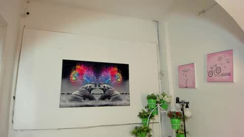 Snapshot of rosi_cooper chatting on 11, 10, 2025 rosi_cooper online show from 11, 10, 2025