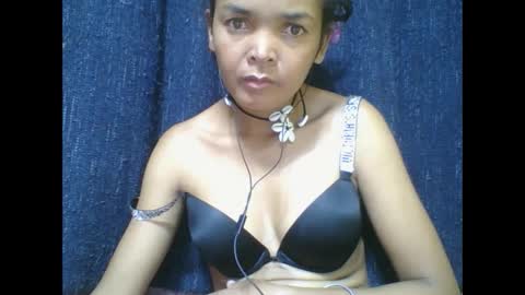 rosia685234 online show from 21, 2, 2025