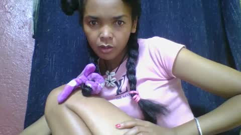 rosia685234 online show from 25, 2, 2025