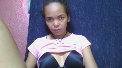 rosia685234 online show from 27, 2, 2025