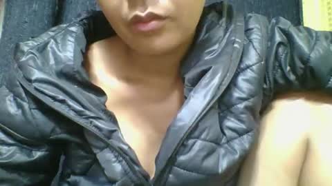 Snapshot of rosia685234 chatting on 9, 3, 2026 rosia685234 online show from 9, 3, 2026