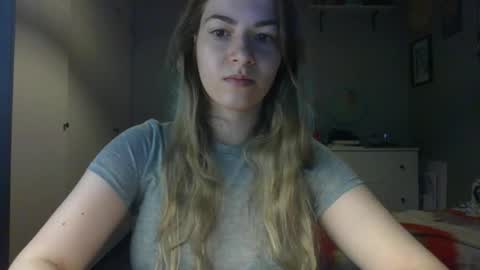 Snapshot of rosie_june chatting on 6, 11, 2025 Rosie online show from 6, 11, 2025