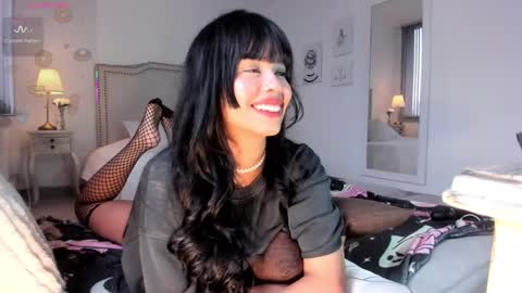 Snapshot of rosie_se chatting on 7, 3, 2025 Rosieeee online show from 7, 3, 2025