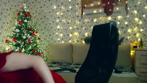 Rosie is waiting for YOU online show from 7, 1, 2026