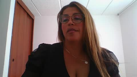 Rossana  online show from 4, 12, 2024