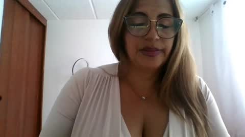 Rossana  online show from 26, 2, 2025