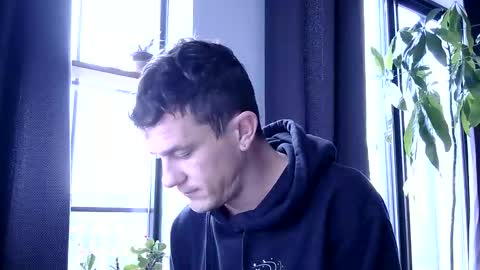 Snapshot of rosscollab chatting on 21, 2, 2026 RossCollab online show from 21, 2, 2026