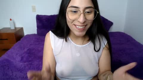 Snapshot of rosse77_ chatting on 8, 10, 2025 rosse online show from 8, 10, 2025