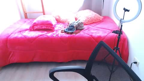 Snapshot of rosse77_ chatting on 21, 10, 2025 rosse online show from 21, 10, 2025