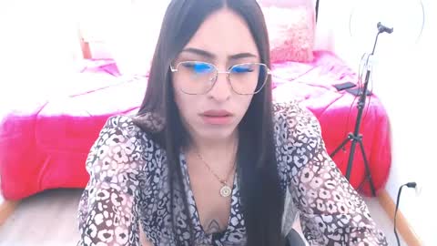 Snapshot of rosse77_ chatting on 24, 10, 2025 rosse online show from 24, 10, 2025
