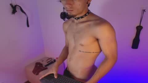 rosse_one online show from 18, 11, 2025