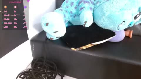 Snapshot of rossett4 chatting on 13, 10, 2025 Rossetta online show from 13, 10, 2025