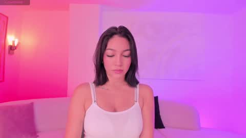 Snapshot of rossierhoades chatting on 8, 2, 2025 Rossie Rhoades online show from 8, 2, 2025