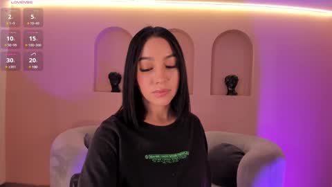 Snapshot of rossierhoades chatting on 12, 2, 2025 Rossie Rhoades online show from 12, 2, 2025