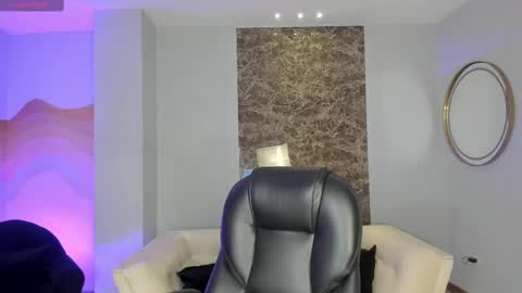 Snapshot of rossierhoades chatting on 3, 3, 2025 Rossie Rhoades online show from 3, 3, 2025