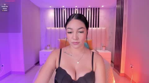 Snapshot of rossierhoades chatting on 3, 10, 2025 Rossie Rhoades online show from 3, 10, 2025