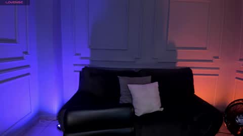 Snapshot of rossierhoades chatting on 31, 10, 2025 Rossie Rhoades online show from 31, 10, 2025