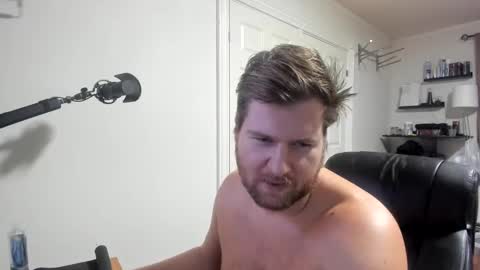 Snapshot of rostungurinn chatting on 12, 12, 2024 Rostungur online show from 12, 12, 2024