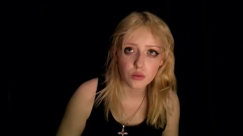 rosy_petal online show from 16, 10, 2025