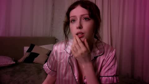 rosy_petal online show from 28, 2, 2026