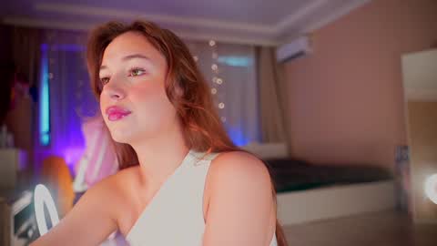 Hi Im Maria Check my Bio  online show from 14, 9, 2025